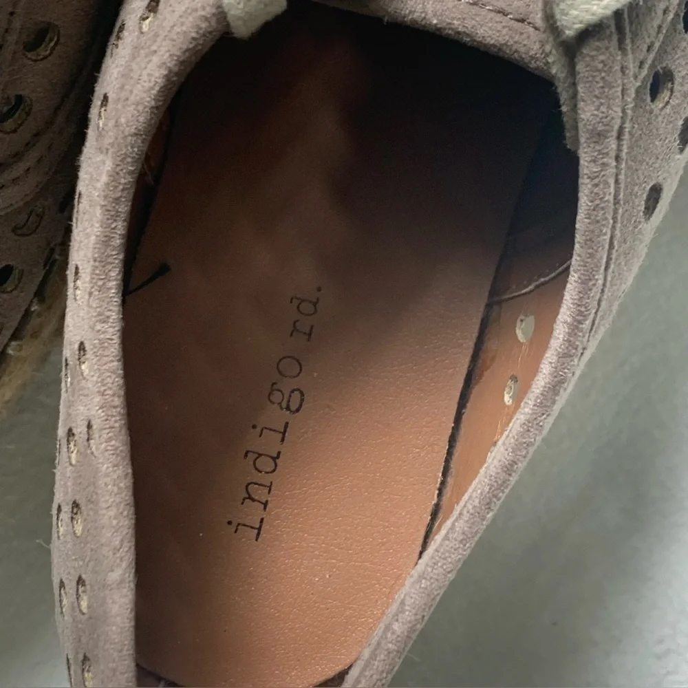 Indigo Rd Irlaney Perforated Oxford Suede Espadrille Womens 8 M Taupe Shoes